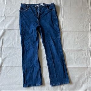 LEVI’S 512 perfectly slimming fit jeans